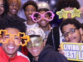 Lotsa Laffs Photo Booths - Photo Booth - State College, PA - Hero Gallery 4