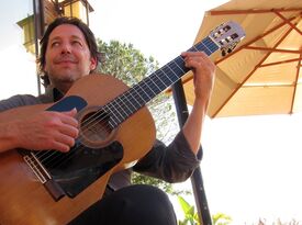 Vincent Zorn - Rumba Flamenco & Spanish Guitarist - Flamenco Acoustic Guitarist - Charlottesville, VA - Hero Gallery 4