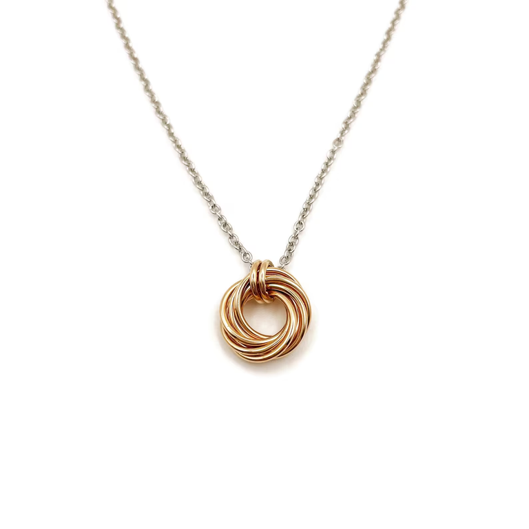 Interlocking bronze rings pendant necklace