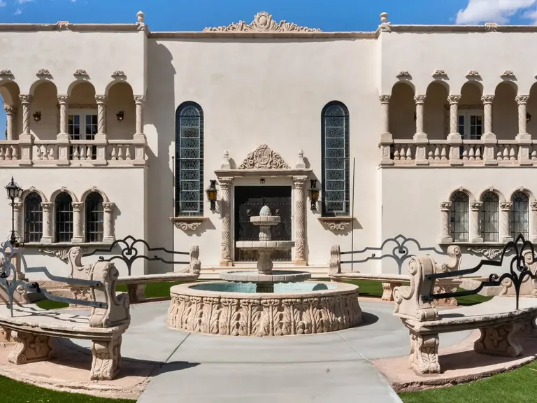 Villa de San Rafael small wedding venue in Albuquerque, New Mexico