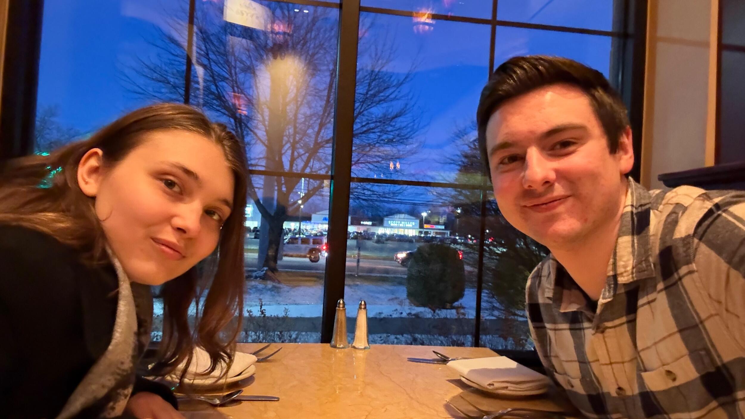 Near the Barnes and Noble in Pittsford-Victor NY is the CHEESECAKE FACTORY. We had to donate one kidney each but the food was worth it.