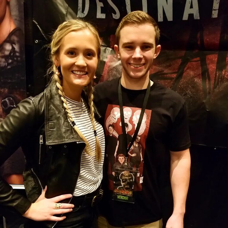Chelsea and Jake spending time together at a fan meet & greet for Chelsea, Dakota, Alex, and Tanner's hit show, Destination Fear!  