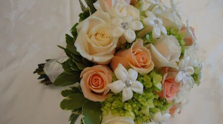 Gorgeous Mixed Bouquets NYC  Flower Arrangements New Jersey – AVS Lifestyle