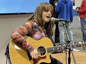 Hannah Roby - Acoustic Guitarist - Poway, CA - Hero Gallery 4
