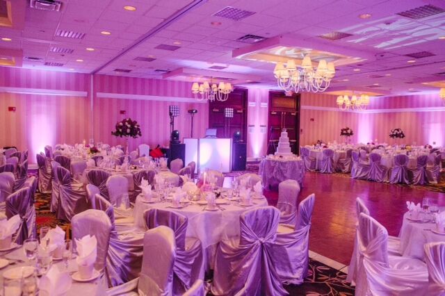 Crowne Plaza Cleveland South - Independence | Ceremony Venues ...