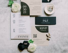 modern black and white wedding invitiation suite