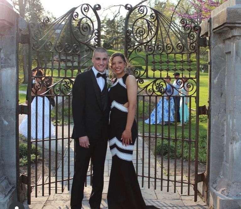 Went to homecoming & prom in 2018