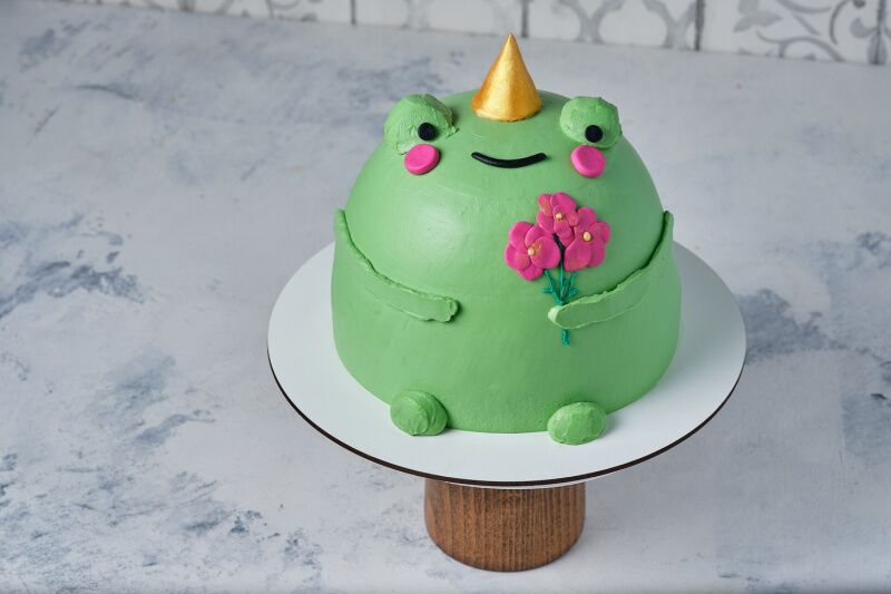 Princess and the Frog Party Ideas: themed cake
