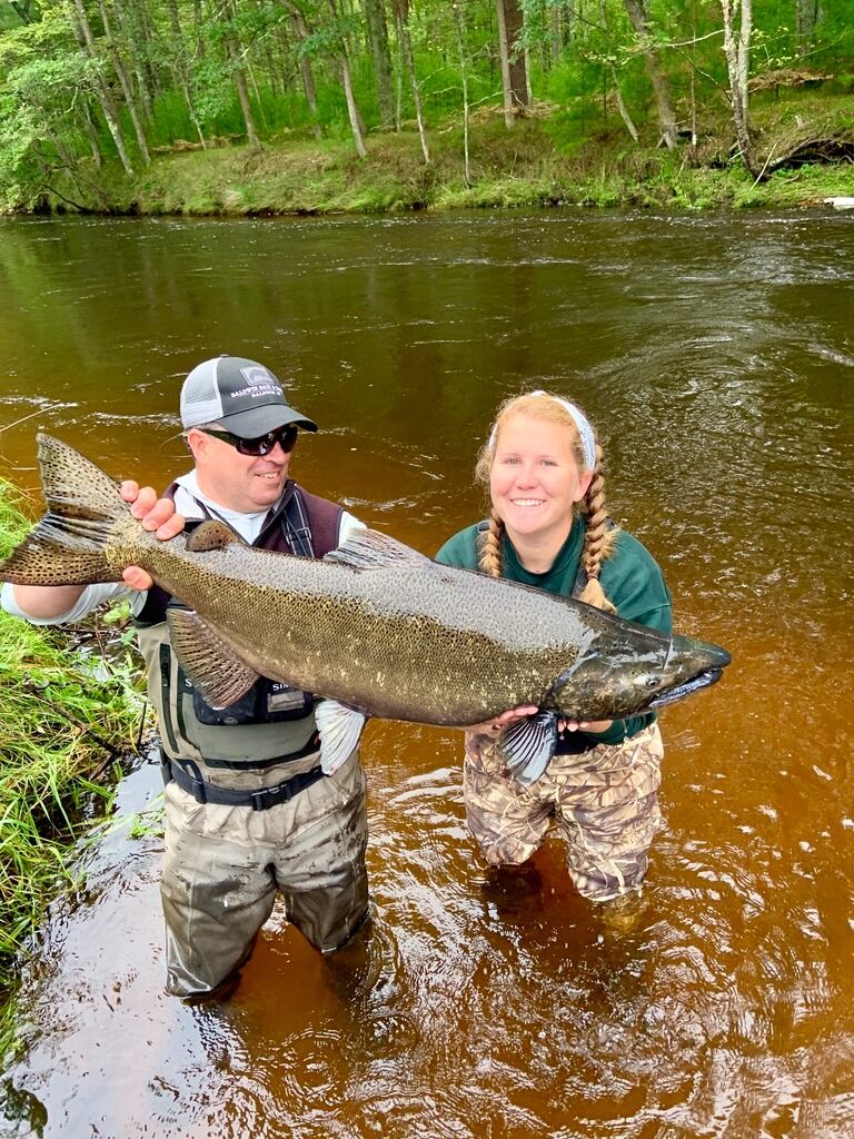 Amanda: After a summer internship at Legends Ranch, I signed on to stay in Northern Michigan. I would spend a whole year adventuring on my own before downloading Bumble and matching with Tyler.