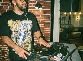 Dj TouchBasis - DJ - Washington, DC - Hero Gallery 3