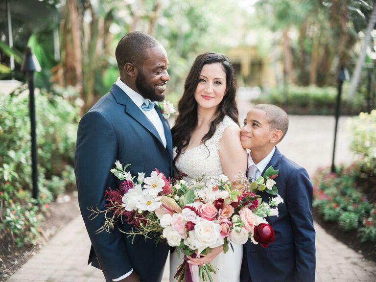 97 Wedding Couple Pictures That Will Bring Tears To Your Eyes