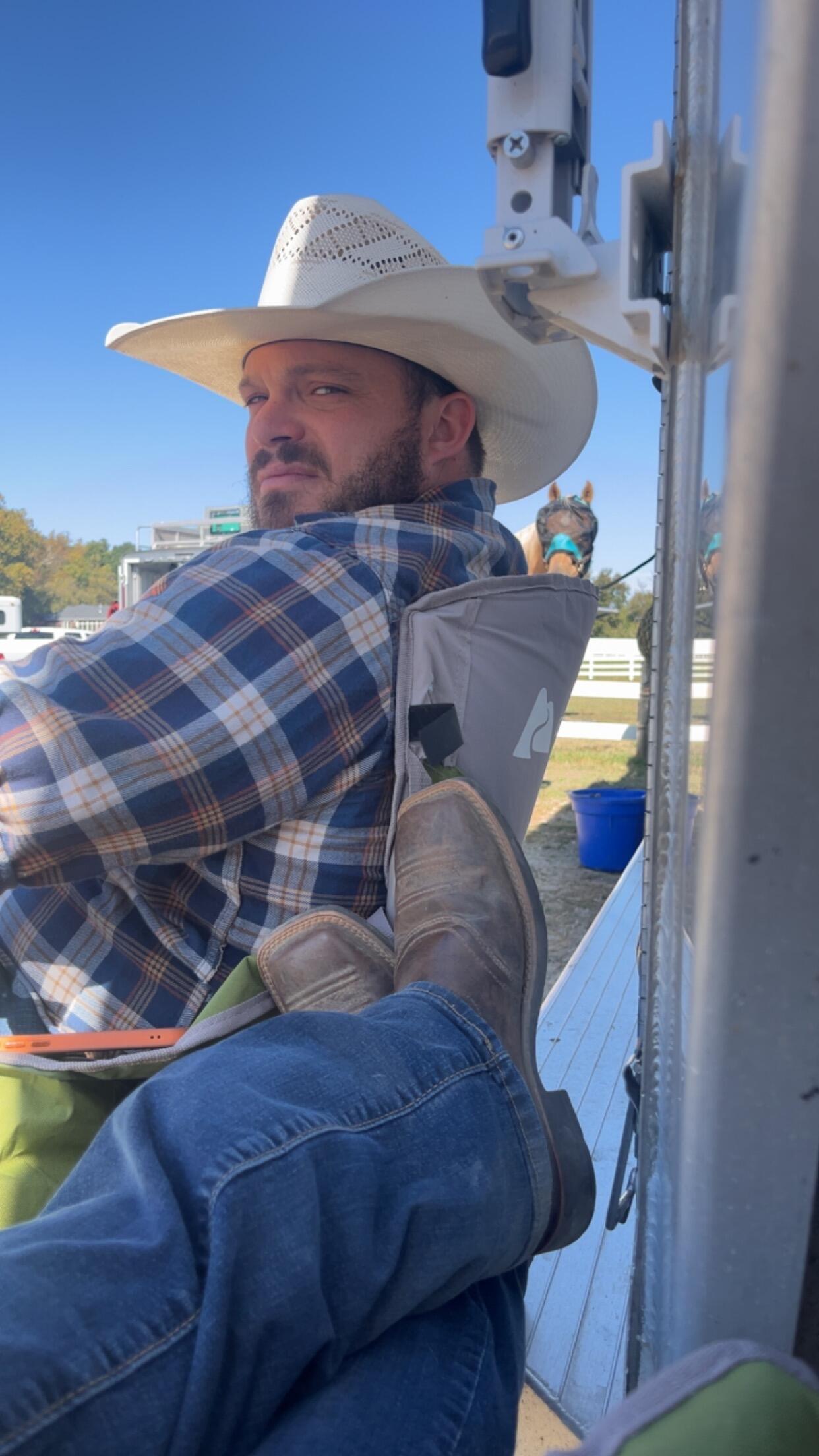 Neil being supportive at ANOTHER barrel race LOL