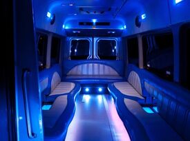 Harris Limo - Party Bus - Charlotte, NC - Hero Gallery 1