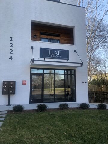 luxe bridal salon