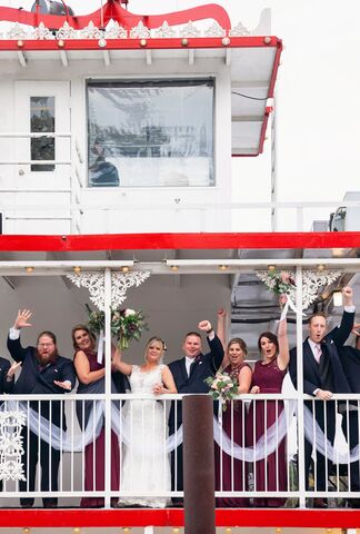 stillwater boat cruise wedding