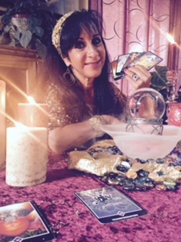 Party Psychic - Tarot Card Reader - La Habra, CA - Hero Main