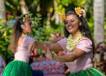 Kahula Voyage Luau - Hawaiian Dancer - Riverside, CA - Hero Main
