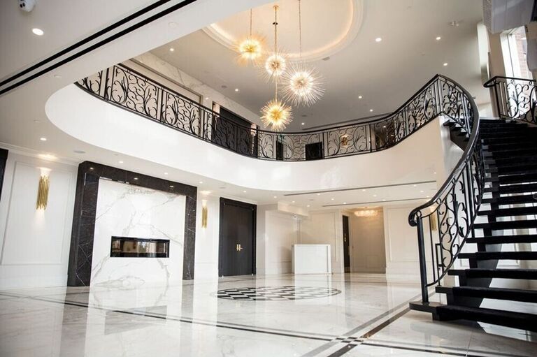 5pm Reception
Royal Venetian Mansion
400 Industrial Pkwy S, Aurora, ON L4G 6W8