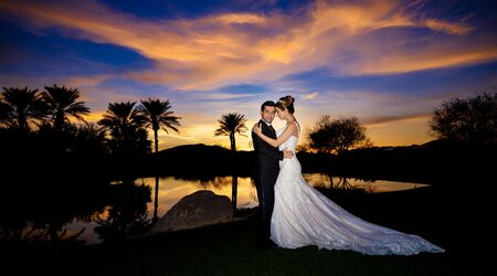 Joc & Kelsey's Beautiful Desert Family Portraits at Sunset