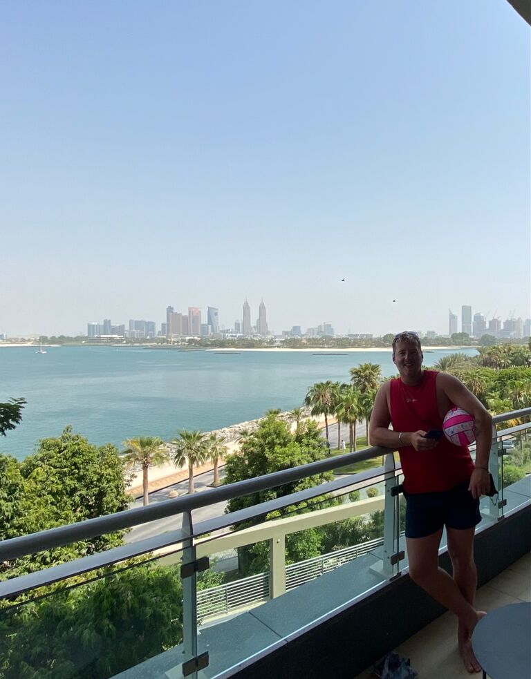 THE HOLIDAY THAT GOT US THROUGH CANCER!! Meet Chris' second true love, Dubai...