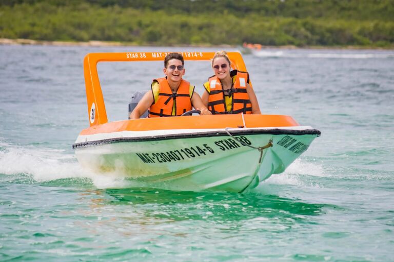 We went on our first cruise and got to visit Costa Maya and Cozumel. What a perfect way to celebrate being a year out from our big day!!