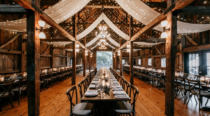 The barn on walnut hill wedding | Honestweddingadvice.com