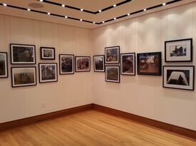 Pritzker Military Museum & Library - The Gallery - Gallery - Chicago, IL - Hero Gallery 4