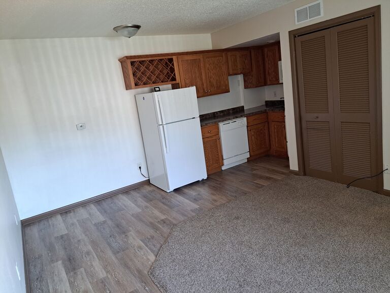Lauren said goodbye to her apartment and moved in with Matt.