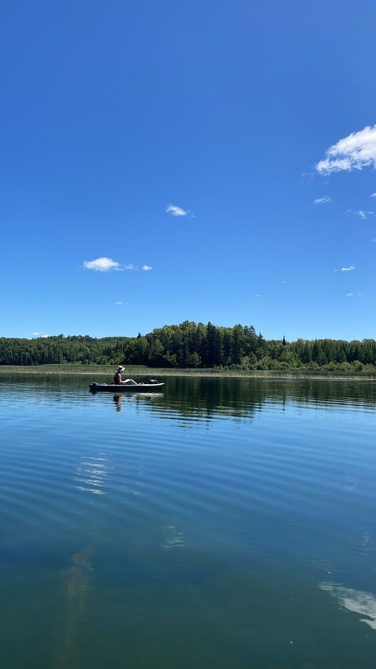 Lake George 2022 - We took our kayaks with us and spent an afternoon on the lake.