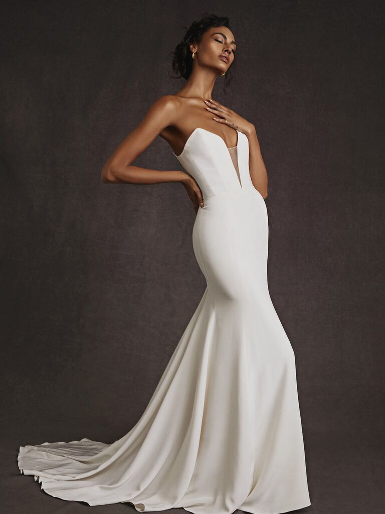 A Guide to Minimalist Wedding Dresses for Every Bride - Pretty