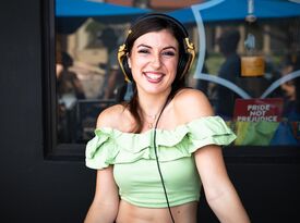 Chrystalline Gold - DJ - Saint Petersburg, FL - Hero Gallery 2