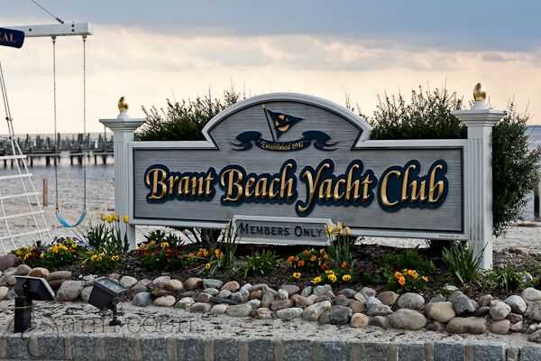 brant beach yacht club