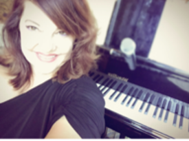 Singing Pianist Karen Michaels - Singing Pianist - Las Vegas, NV - Hero Gallery 3