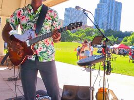 JOE WRAY - Acoustic Guitarist - Milwaukee, WI - Hero Gallery 2