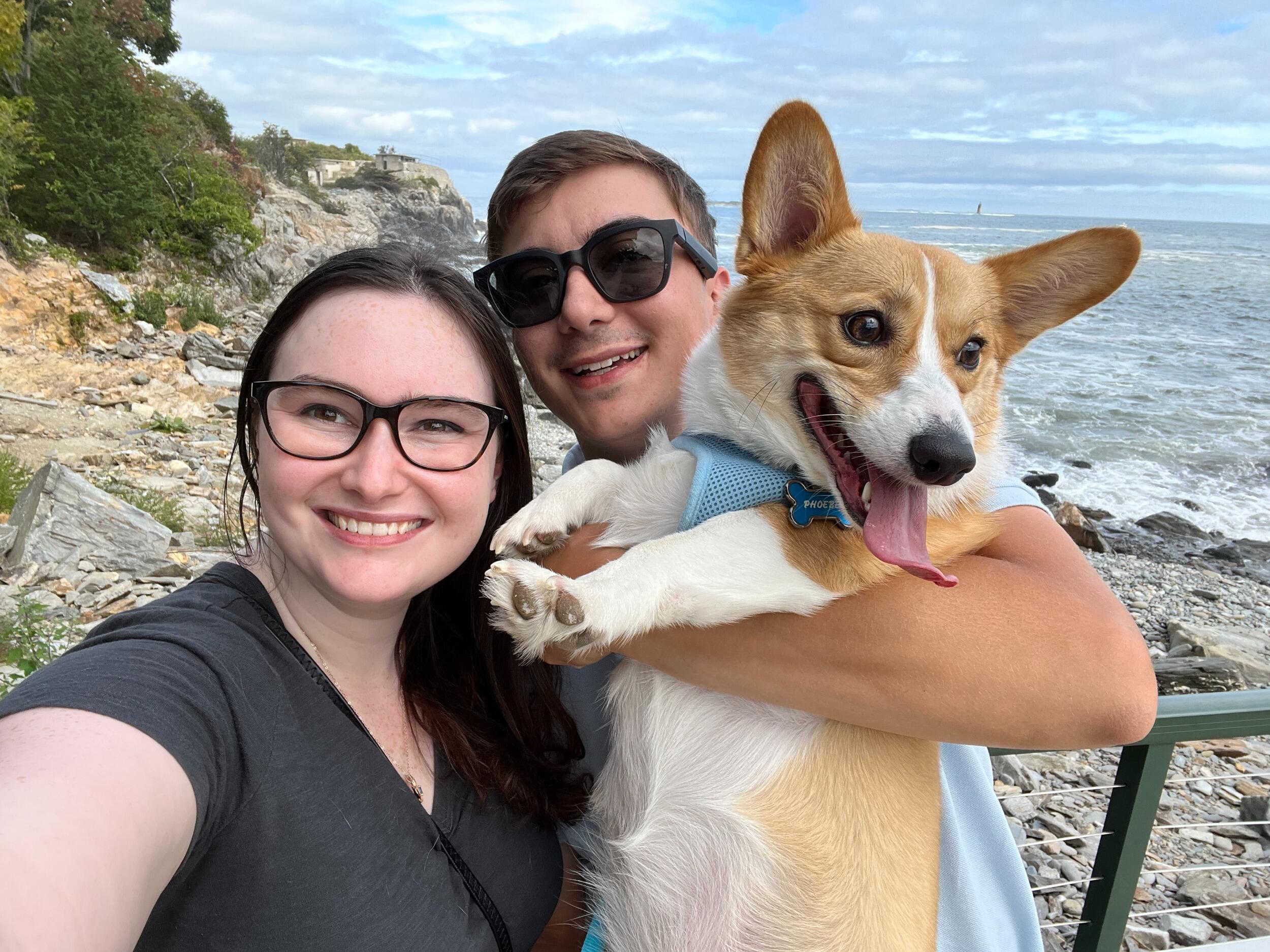 We took a day trip to Maine to visit Noelle’s family, and Phoebe couldn’t have been happier to spent the day with her parents! ❤️