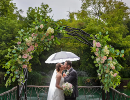 Couple kissing at waterfront Bella Sera Event Villa wedding venue in Pittsburgh