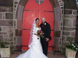 Wedding Photographer - Photographer - Bensalem, PA - Hero Gallery 4