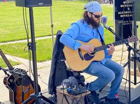 Andrew Singer - Acoustic Guitarist - Kenosha, WI - Hero Gallery 1