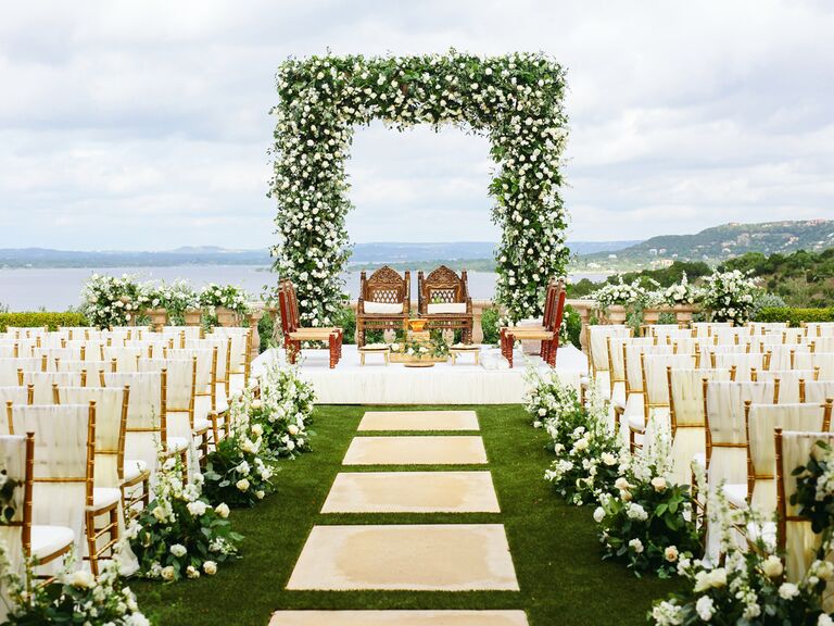 The Average Cost Of Wedding Flowers In 2020