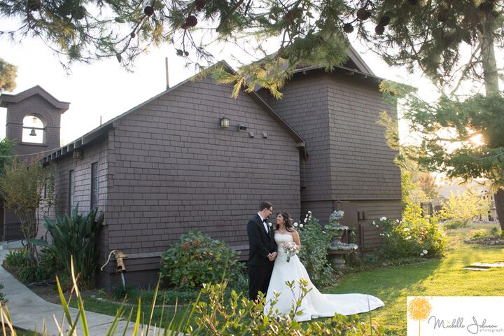 Fleur De Lis Chapel Reception Venues Upland CA   B3d81bd4 B658 4fa3 867f 2dd40b99f362~rs 720.480