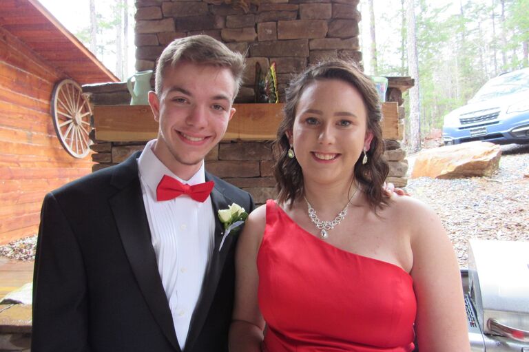 Prom night with Makayla's friends