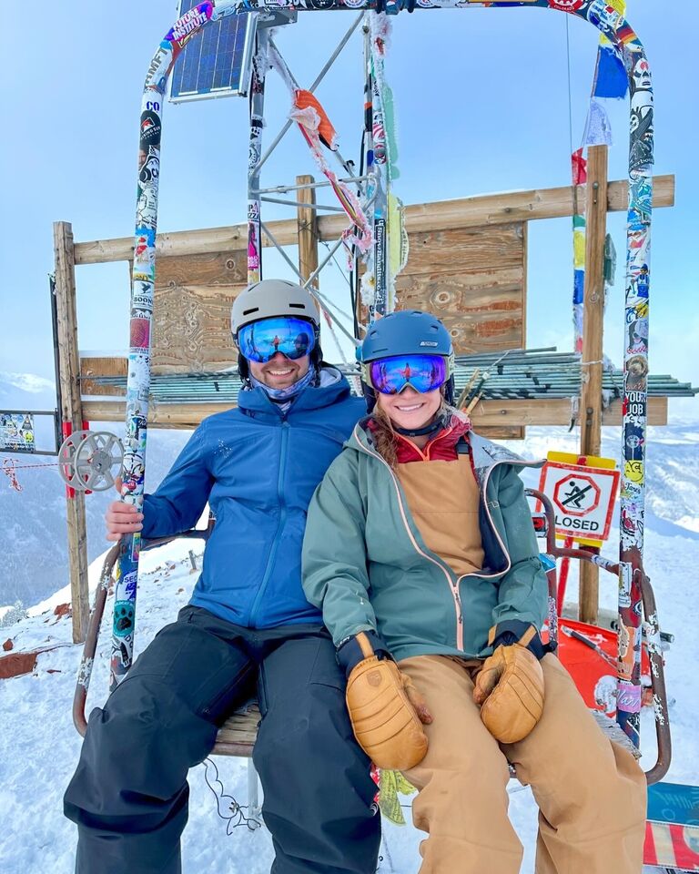 Quick rest after hiking the legendary bowl in Aspen