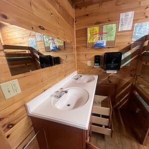 Gallery Photo 9