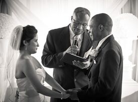 Wedding Officiant - Wedding Officiant - Whitby, ON - Hero Gallery 4
