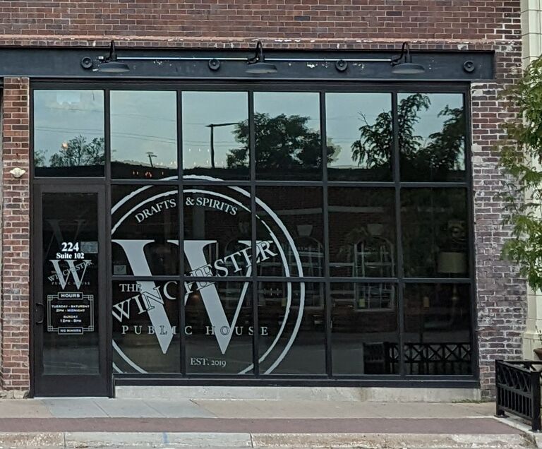 After Joe started a conversation with Amanda on the dating app Hinge, he asked her on their first date! They met for drinks at the Winchester in Valley Junction.