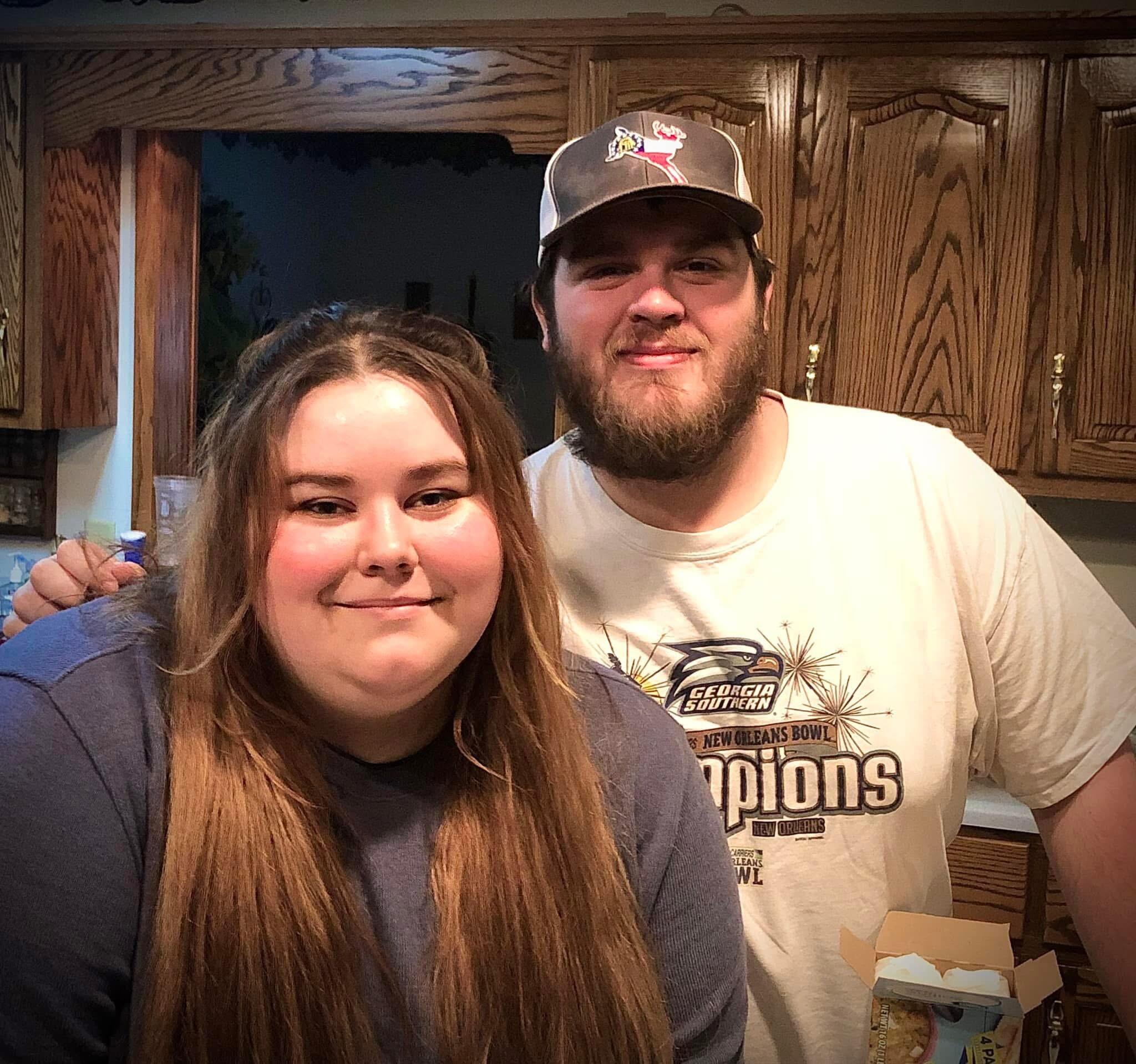 Callie traveled to GA to meet Chris’s family and spend time together. 