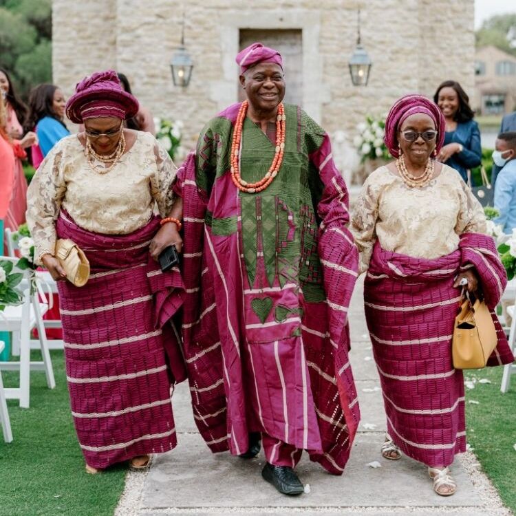 guests in traditional Nigerian wedding attire