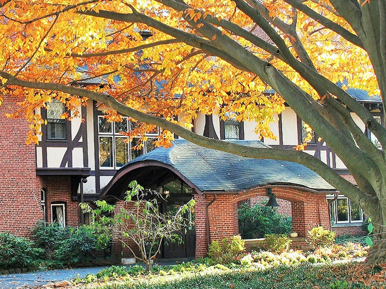 Gramercy Mansion