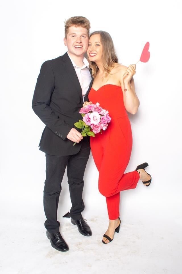 Date party! 