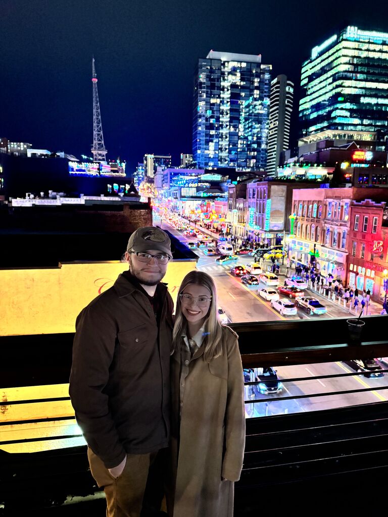 Later that evening, we drove an hour and a half from Mammoth Cave, Kentucky to Nashville, Tennessee. We spent a few hours walking around the city and enjoying some Nashville hot chicken.